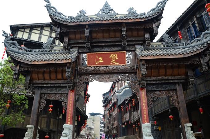 【攻坚在行动】尉氏县重点工业企业绩效分级申报暨中央大气资金申报帮扶会召开